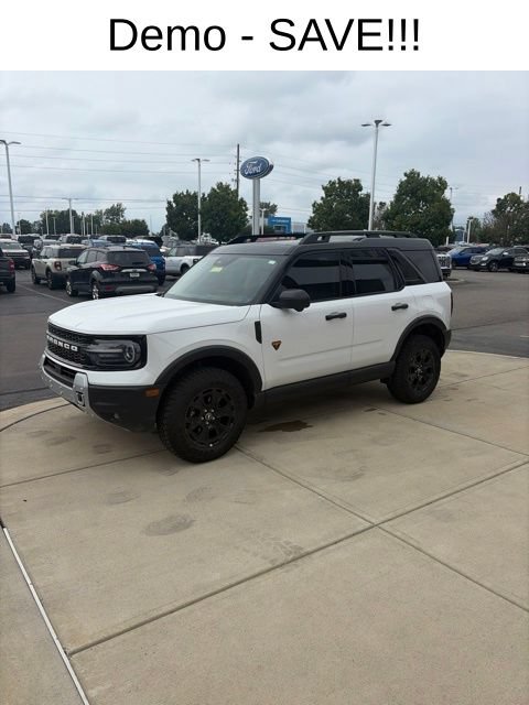 New 2026 Ford Bronco Sport Badlands w/ Sasquatch Badlands Package AWD/4WD image 3