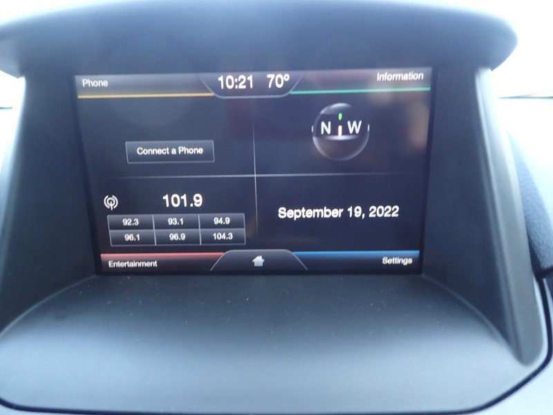 Used 2015 Ford Fiesta SE w/ Equipment Group 201A FWD image 17