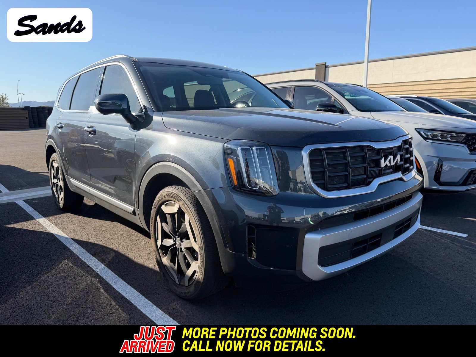 Used 2024 Kia Telluride S