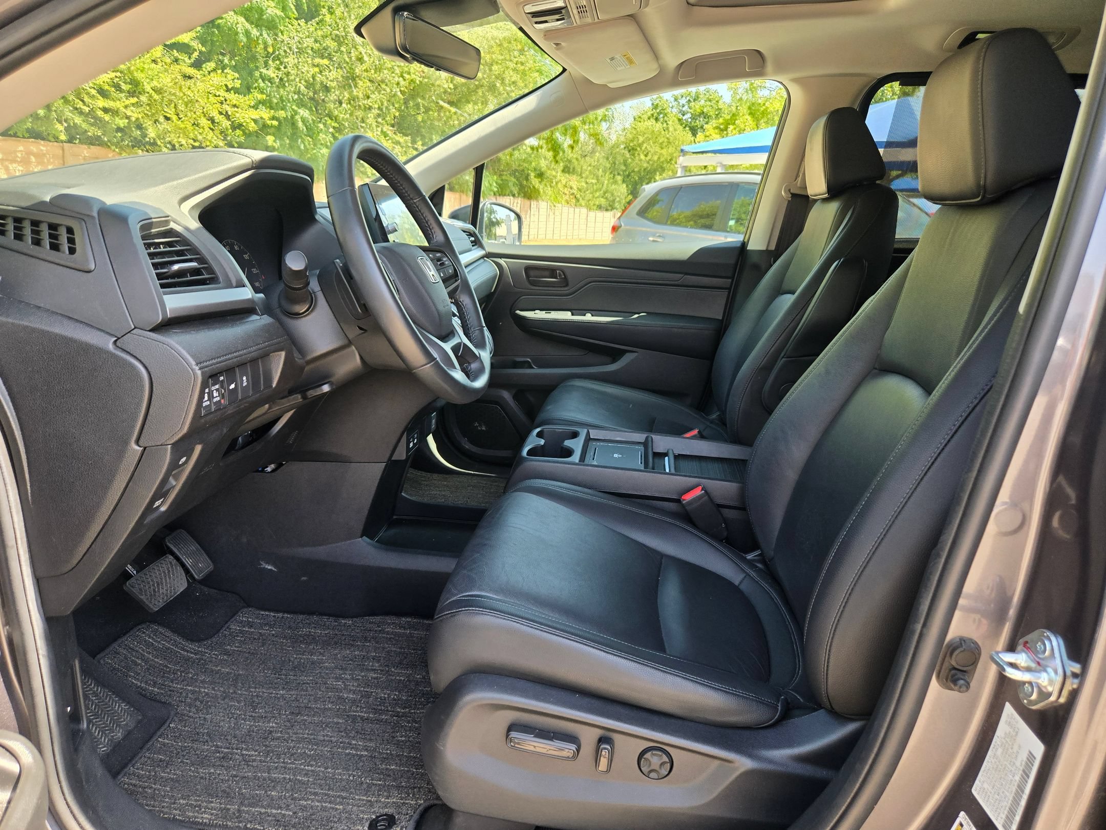 Certified 2025 Honda Odyssey EX-L image 9