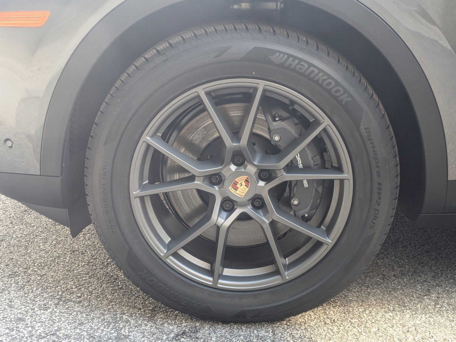 Certified 2026 Porsche Cayenne Coupe AWD/4WD image 30