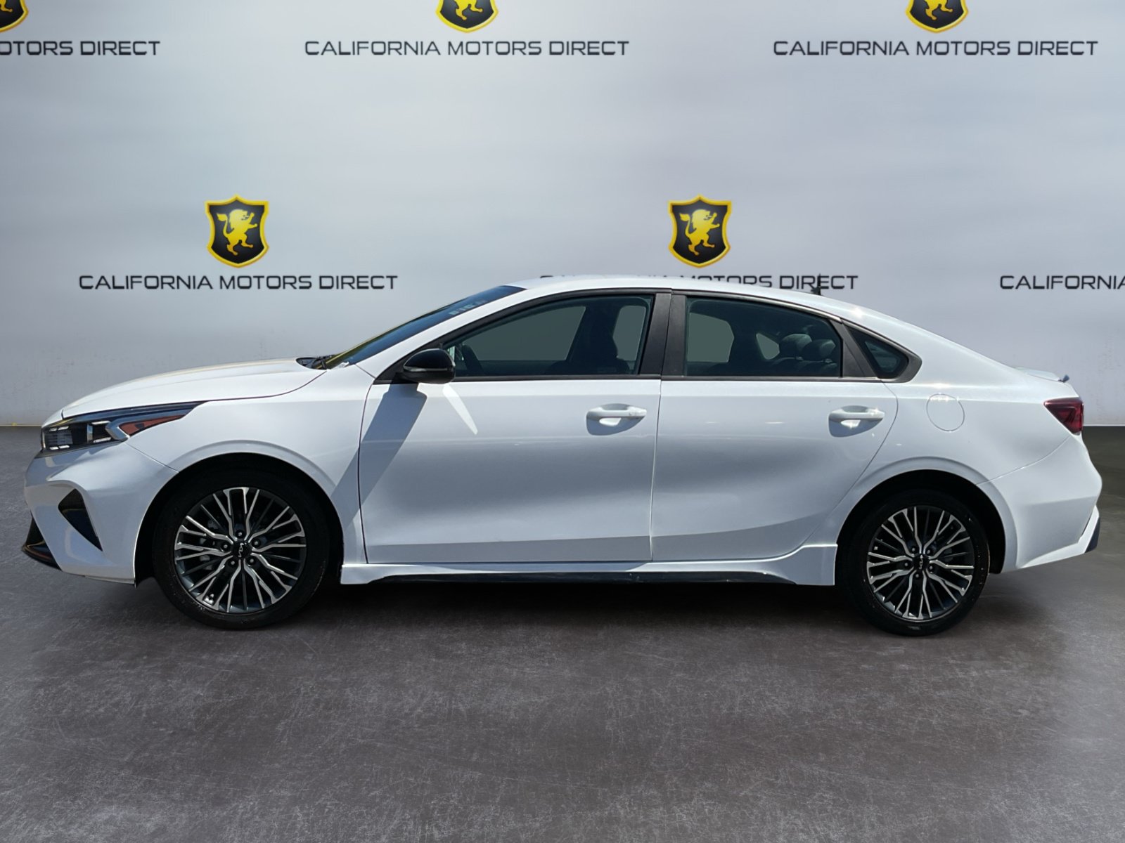 Used 2024 Kia Forte GT-Line FWD image 8