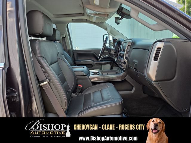 Used 2015 GMC Sierra 2500 Denali w/ Duramax Plus Package AWD/4WD image 28