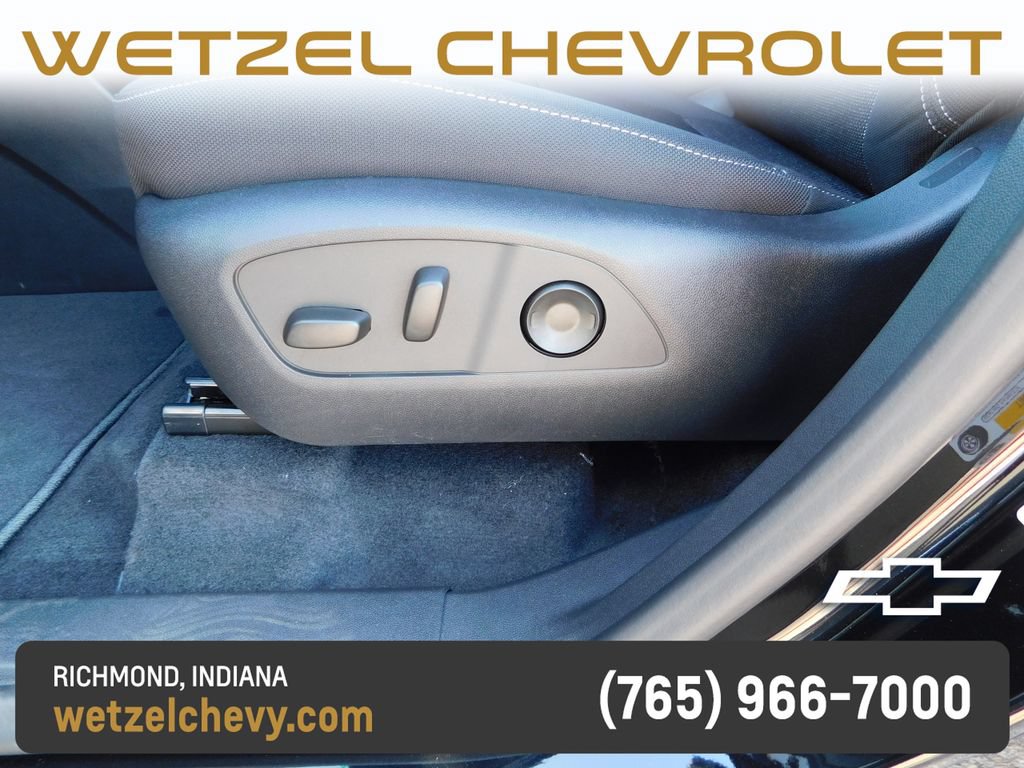 New 2027 Chevrolet Traverse LT w/ Enhanced Driving Package FWD image 13