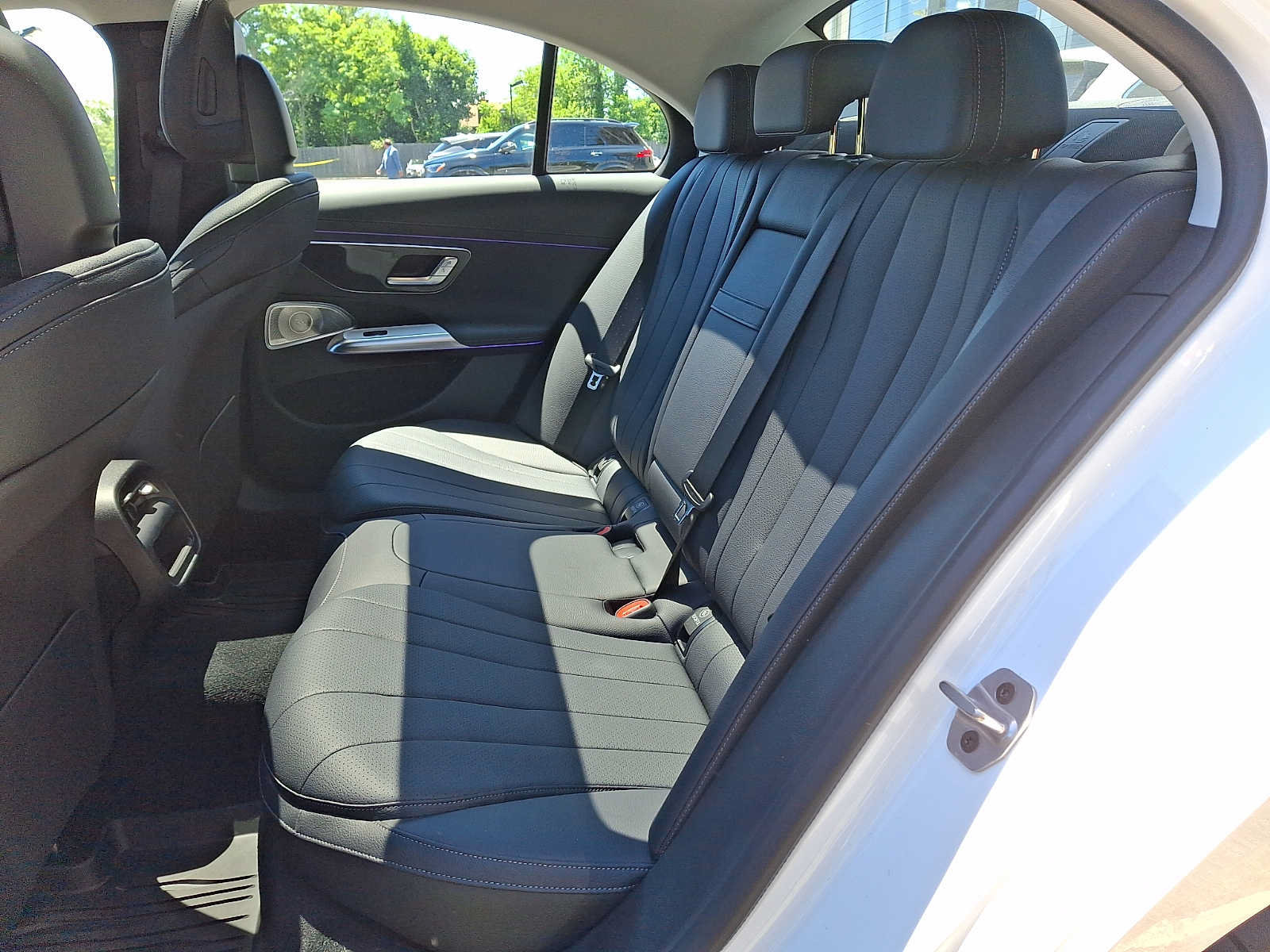 Used 2026 Mercedes-Benz E 350 4MATIC Sedan image 8