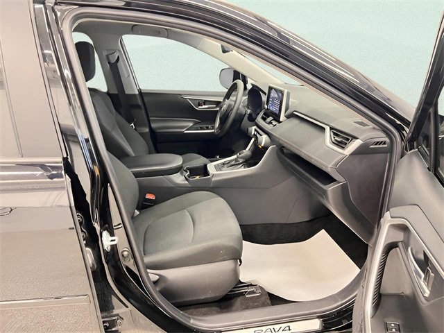 Used 2024 Toyota RAV4 LE image 12