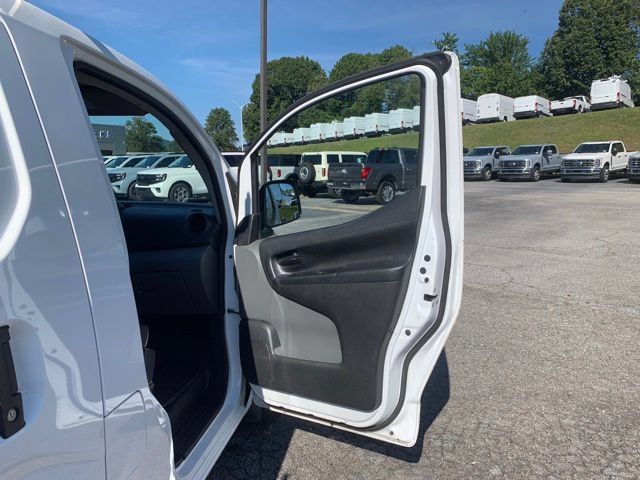 Used 2019 Nissan NV200 S w/ Back Door Glass Package FWD image 16