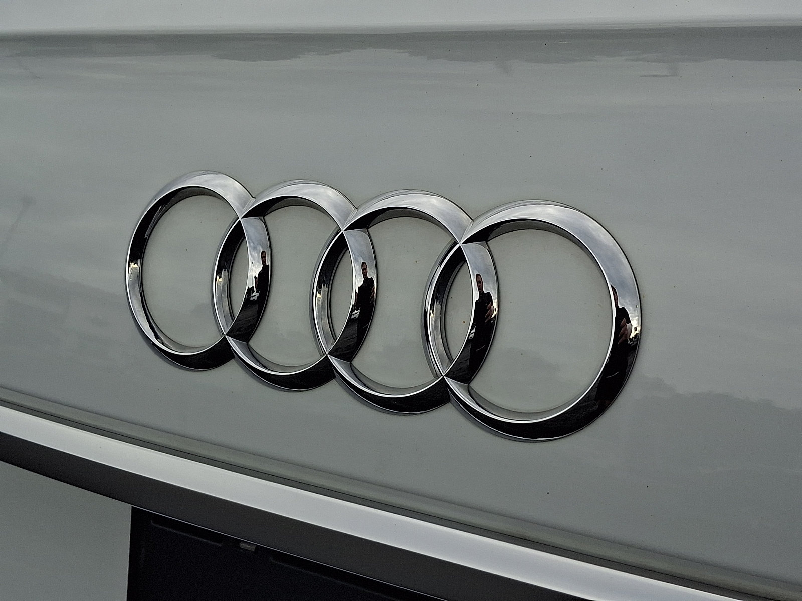 Used 2023 Audi Q5 2.0T Premium w/ Convenience Package AWD/4WD image 32