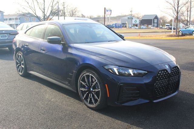 New 2026 BMW 430i xDrive w/ M Sport Package image 1