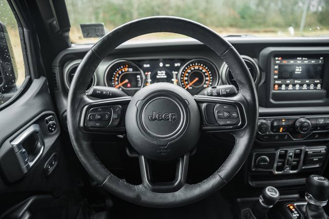 Used 2019 Jeep Wrangler Unlimited Sport S image 29