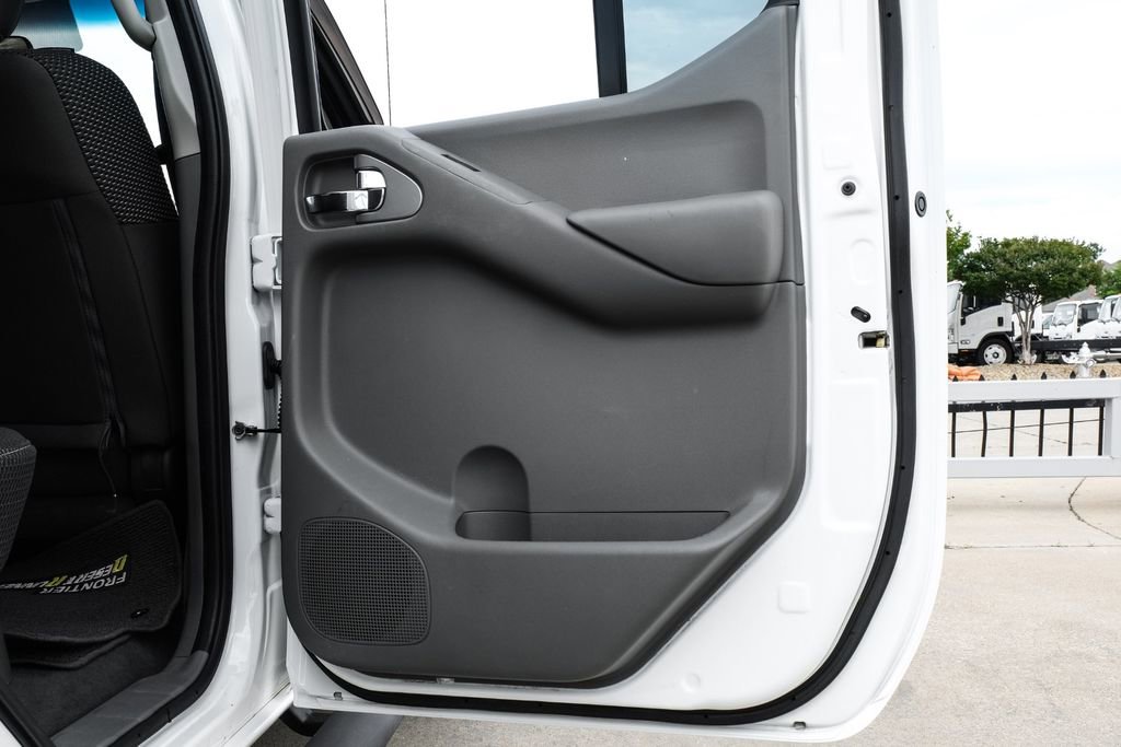 Used 2019 Nissan Frontier Desert Runner RWD image 43