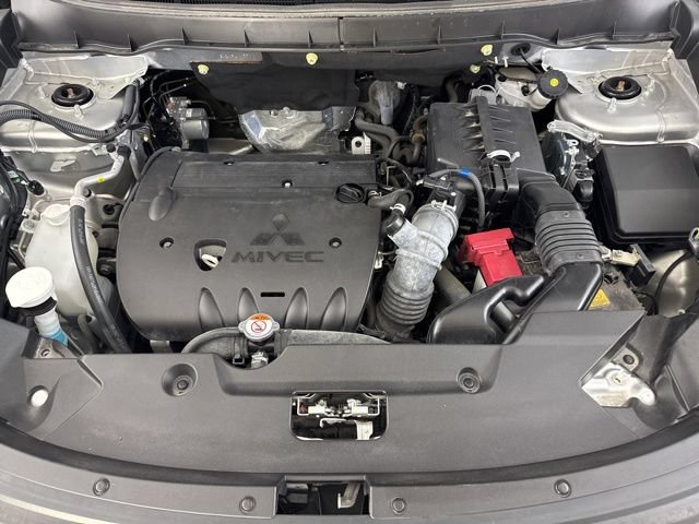 Used 2023 Mitsubishi Outlander Sport SE AWD/4WD image 17