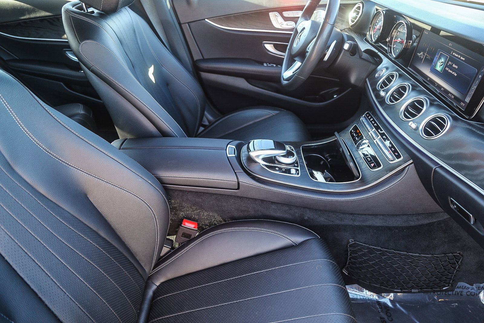 Used 2018 Mercedes-Benz E 300 w/ Premium 3 Package (Q03) image 18