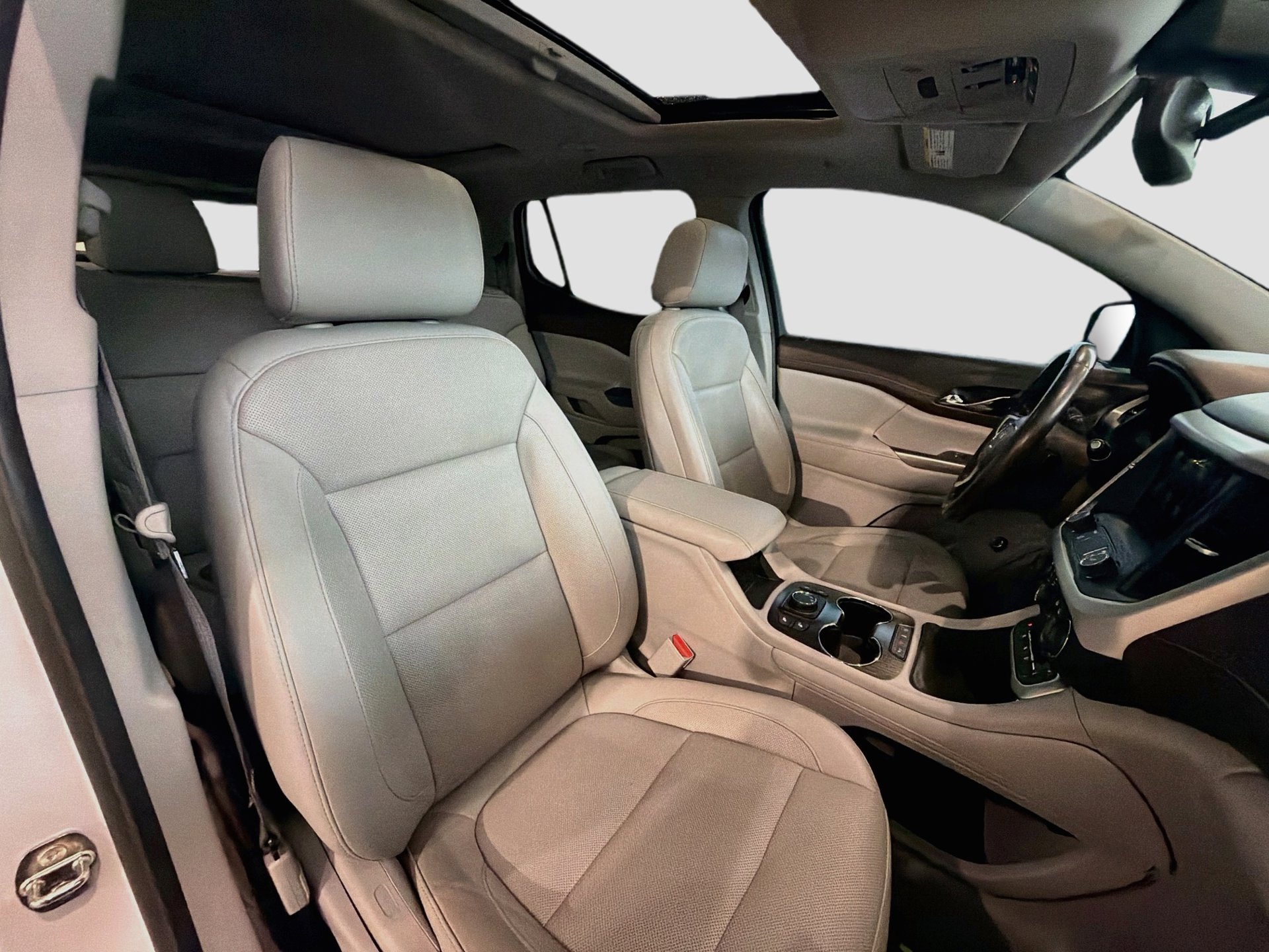 Used 2020 GMC Acadia SLT FWD image 15