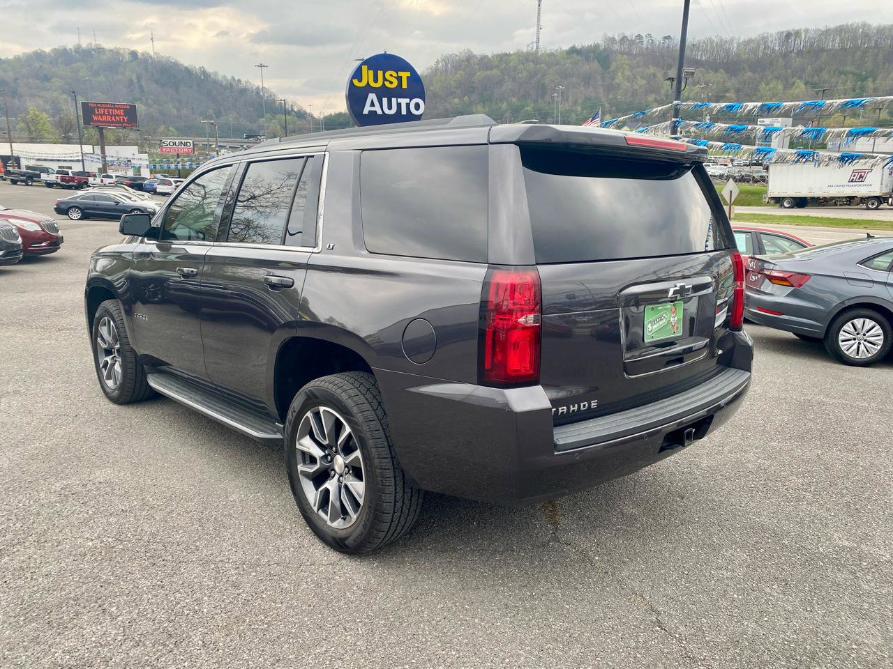 Used 2018 Chevrolet Tahoe LT AWD/4WD image 5
