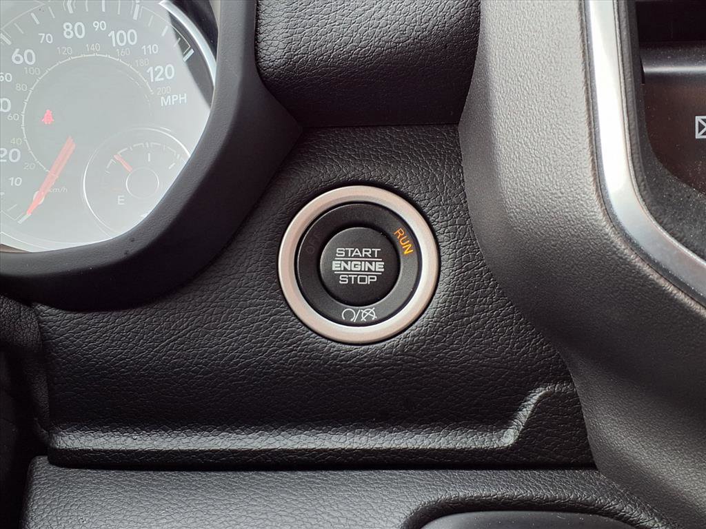 Used 2024 RAM 2500 Big Horn w/ Bed Utility Group image 15