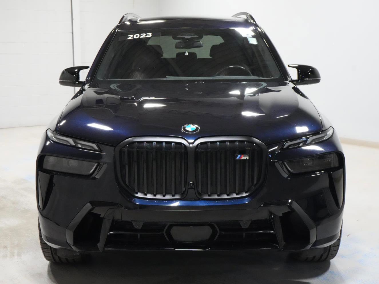 Certified 2023 BMW X7 M60i w/ Executive Package image 13