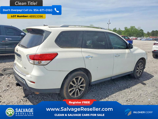 Used 2016 Nissan Pathfinder SV image 4