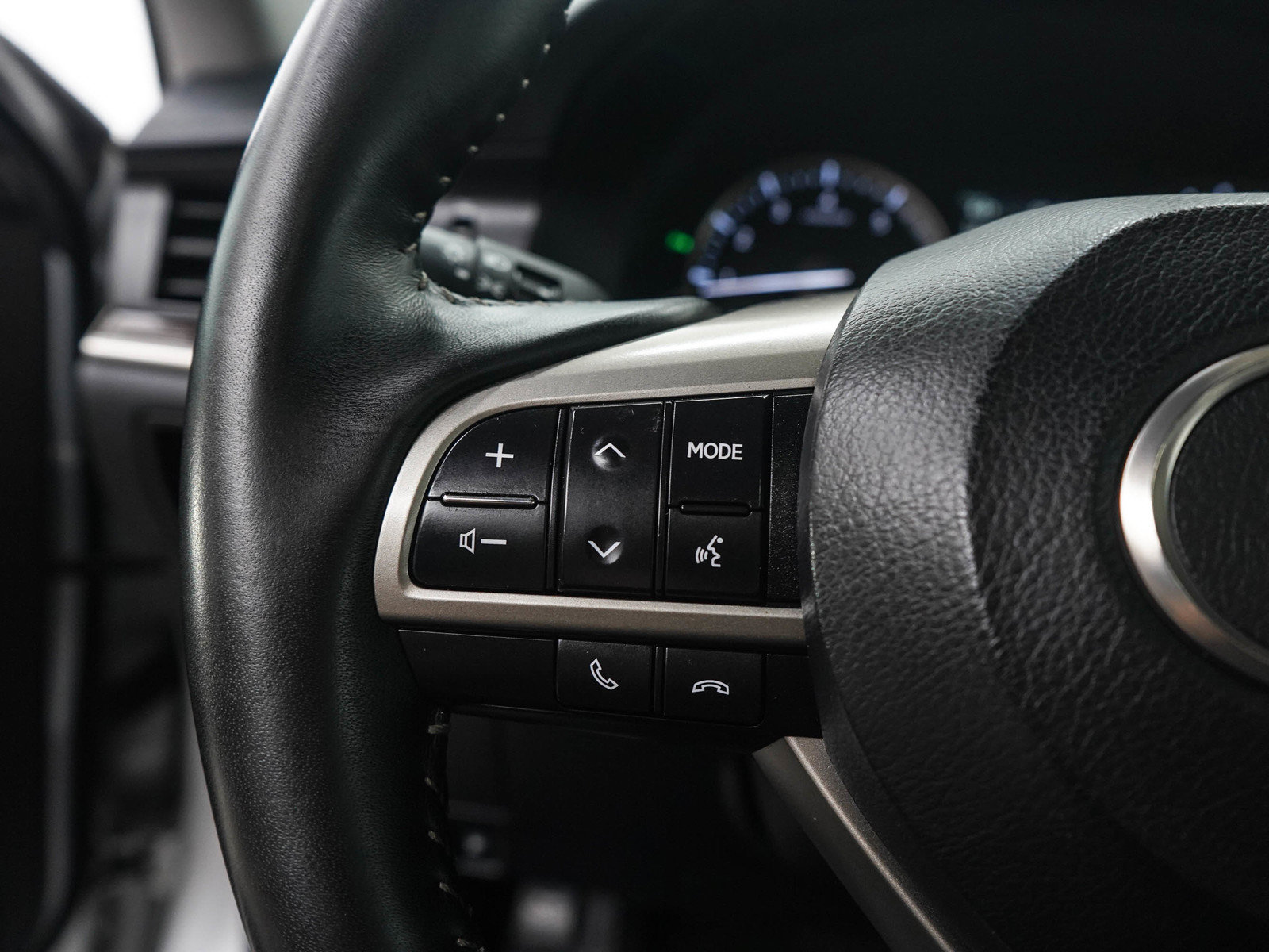 Used 2017 Lexus ES 350 w/ Luxury Package FWD image 49