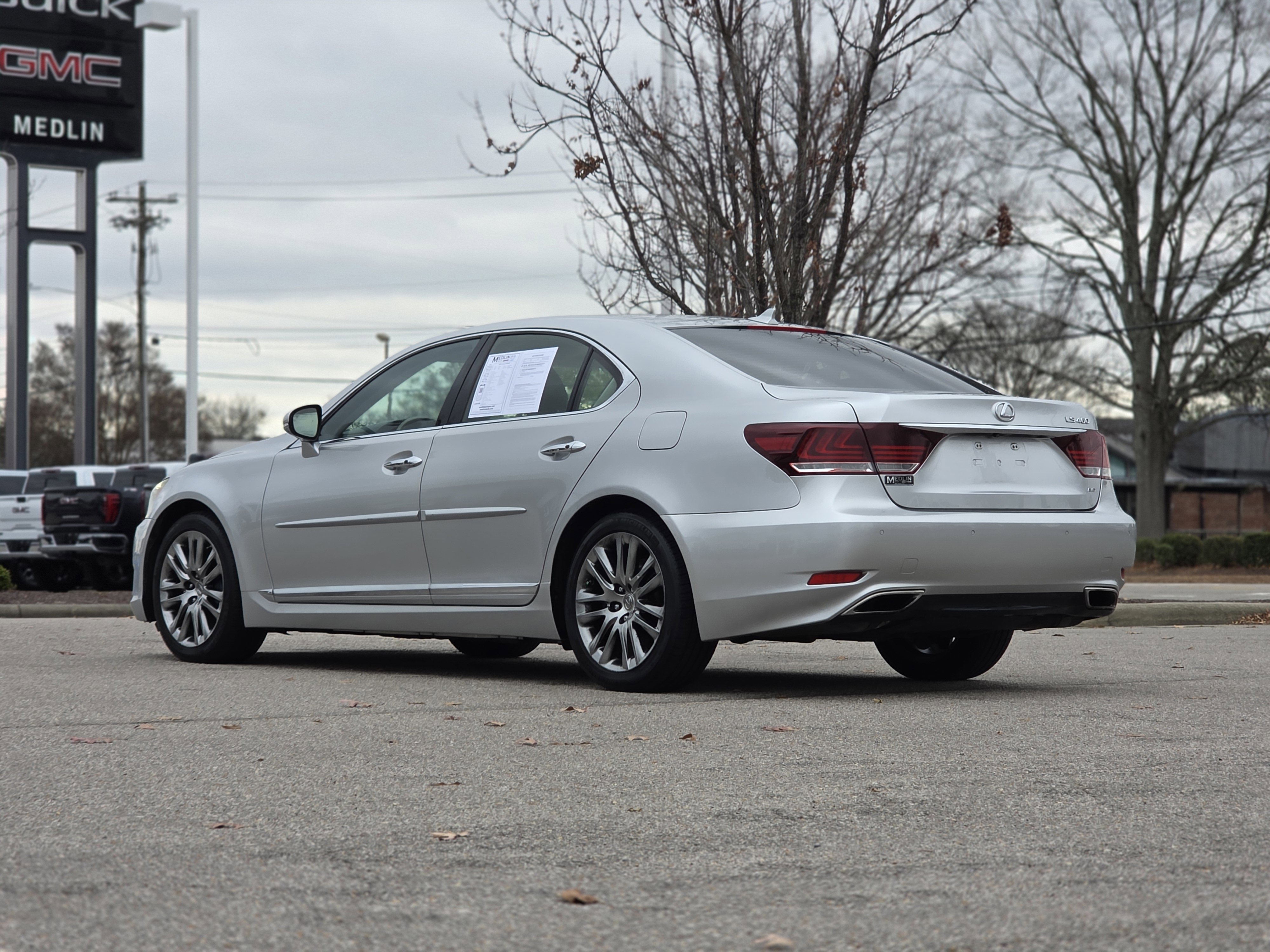 Used 2013 Lexus LS 460 AWD image 5