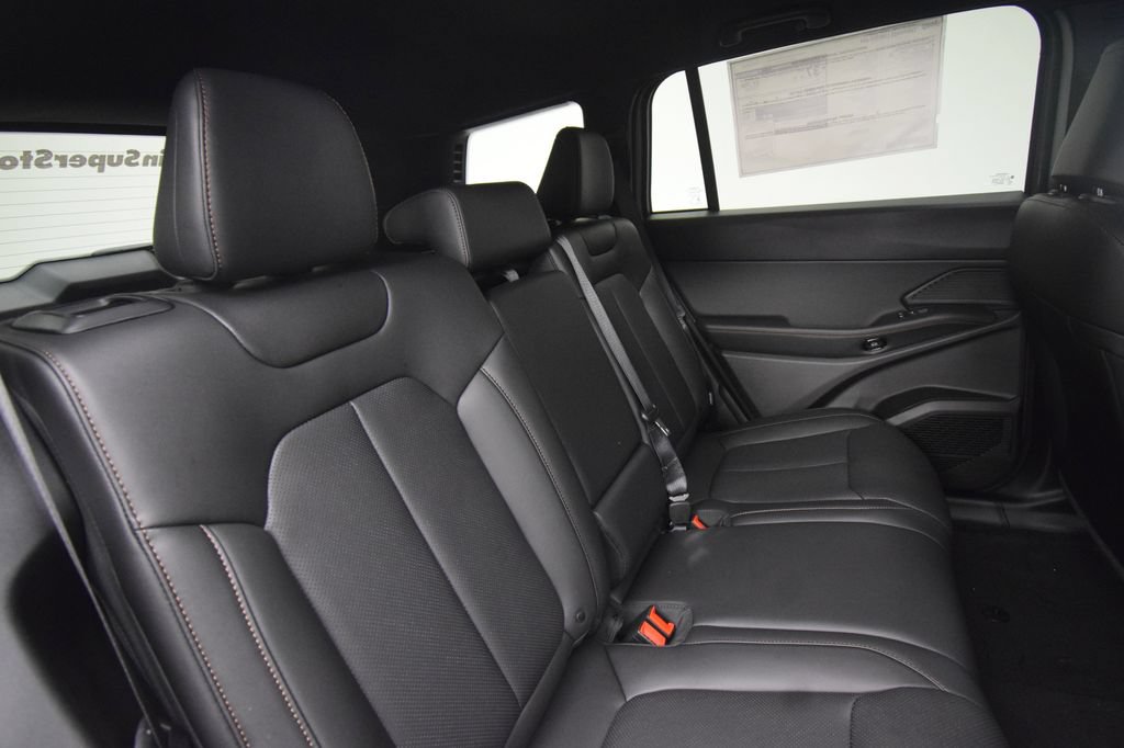 New 2026 Jeep Cherokee Limited AWD/4WD image 18
