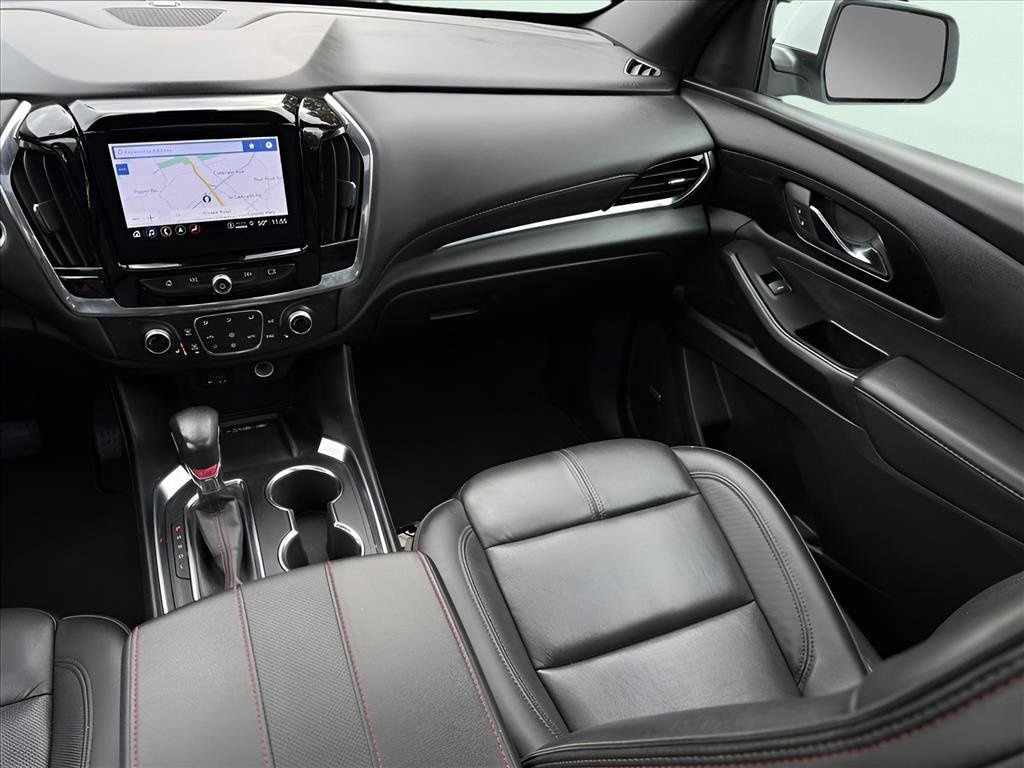 Certified 2023 Chevrolet Traverse RS image 13