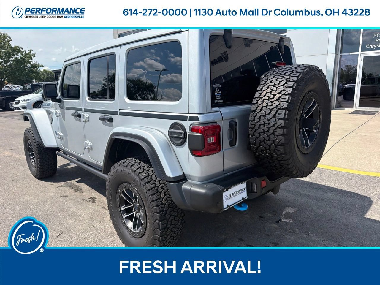 Used 2024 Jeep Wrangler Unlimited Rubicon AWD/4WD image 6
