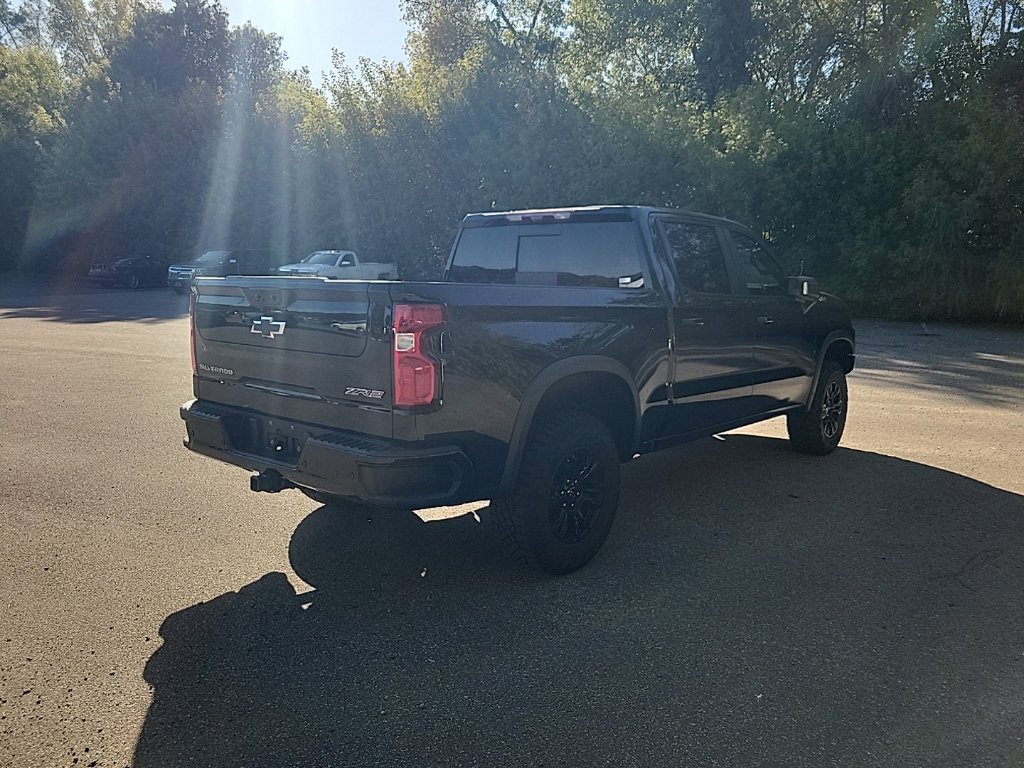 Used 2023 Chevrolet Silverado 1500 ZR2 AWD/4WD image 13