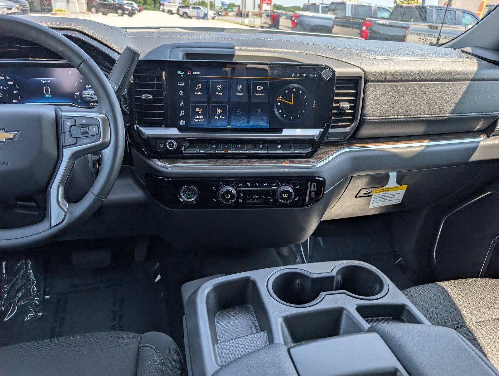 Used 2023 Chevrolet Silverado 1500 LT AWD/4WD image 17