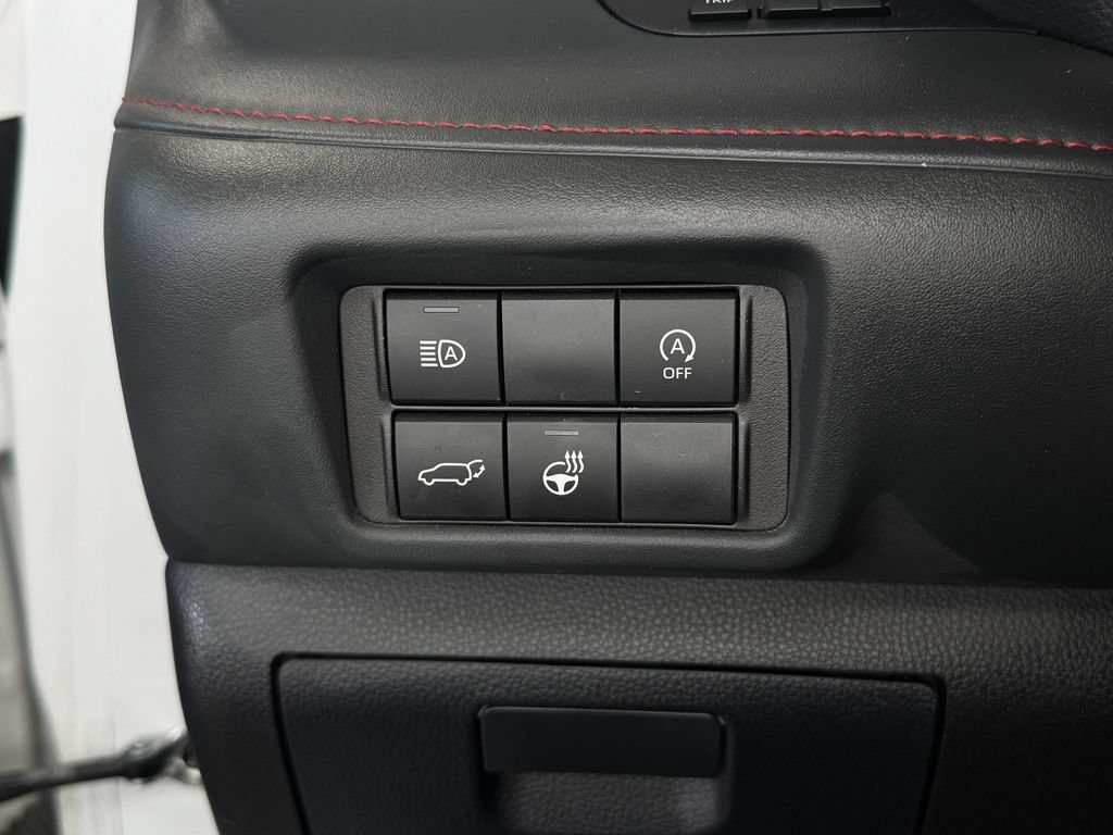 Used 2024 Toyota Highlander Platinum AWD/4WD image 18