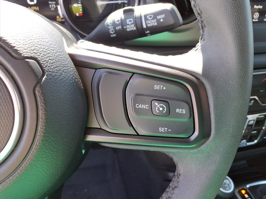 Used 2023 Jeep Wrangler Unlimited AWD/4WD image 26