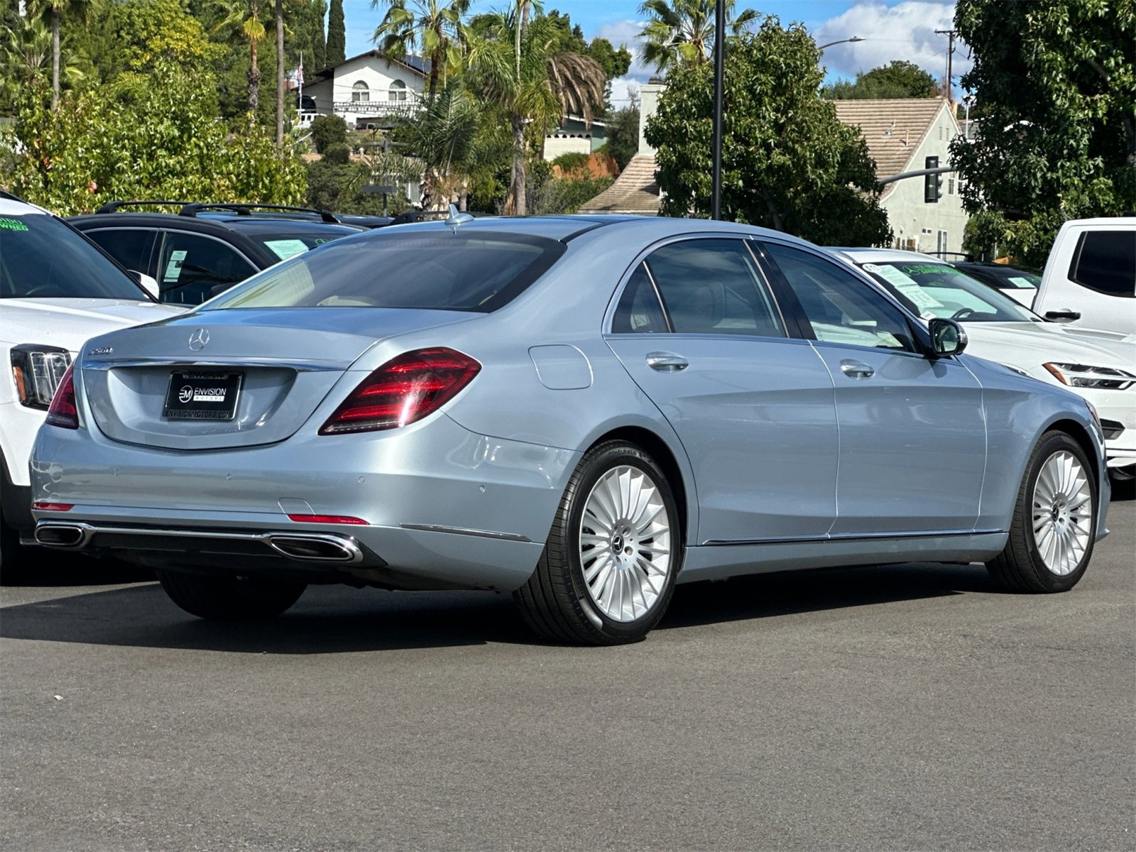 Used 2018 Mercedes-Benz S 560 Sedan image 3