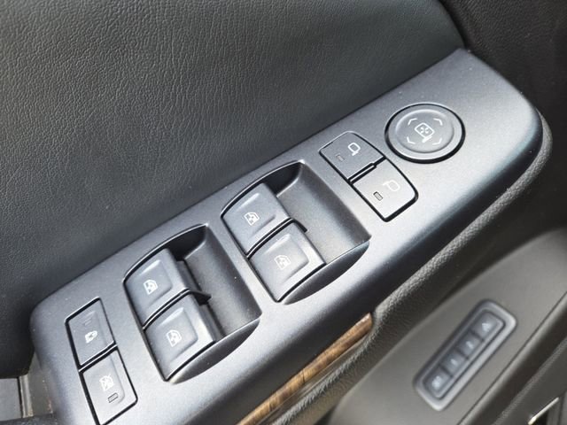 Used 2015 Chevrolet Tahoe LT image 11