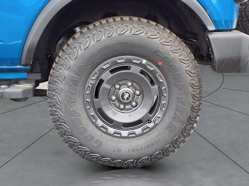 New 2024 Ford Bronco Outer Banks image 12