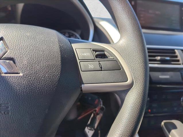 Used 2018 Mitsubishi Eclipse Cross LE image 17