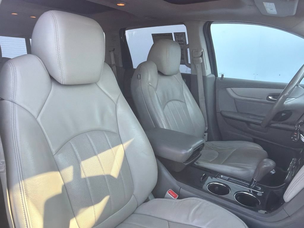 Used 2014 Chevrolet Traverse LTZ AWD/4WD image 6