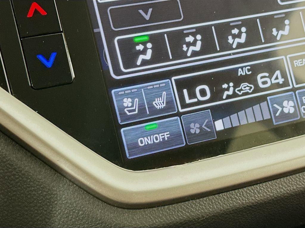 Used 2023 Subaru Ascent Touring AWD/4WD image 28