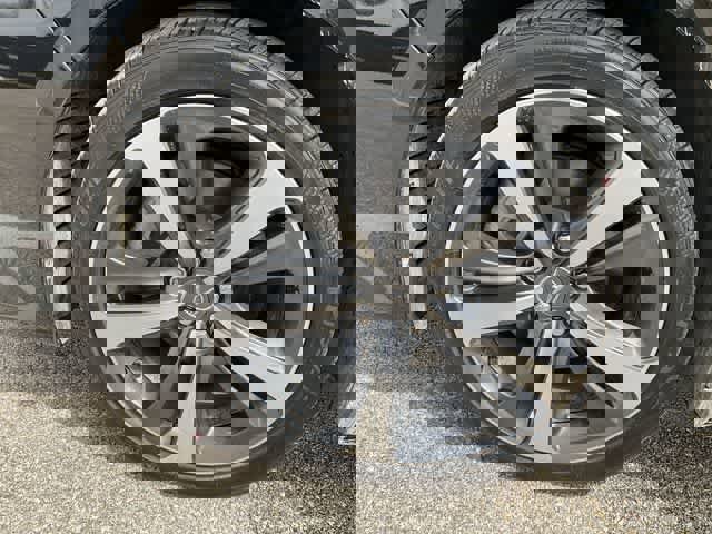 Used 2024 Acura TLX w/ Technology Package FWD image 11