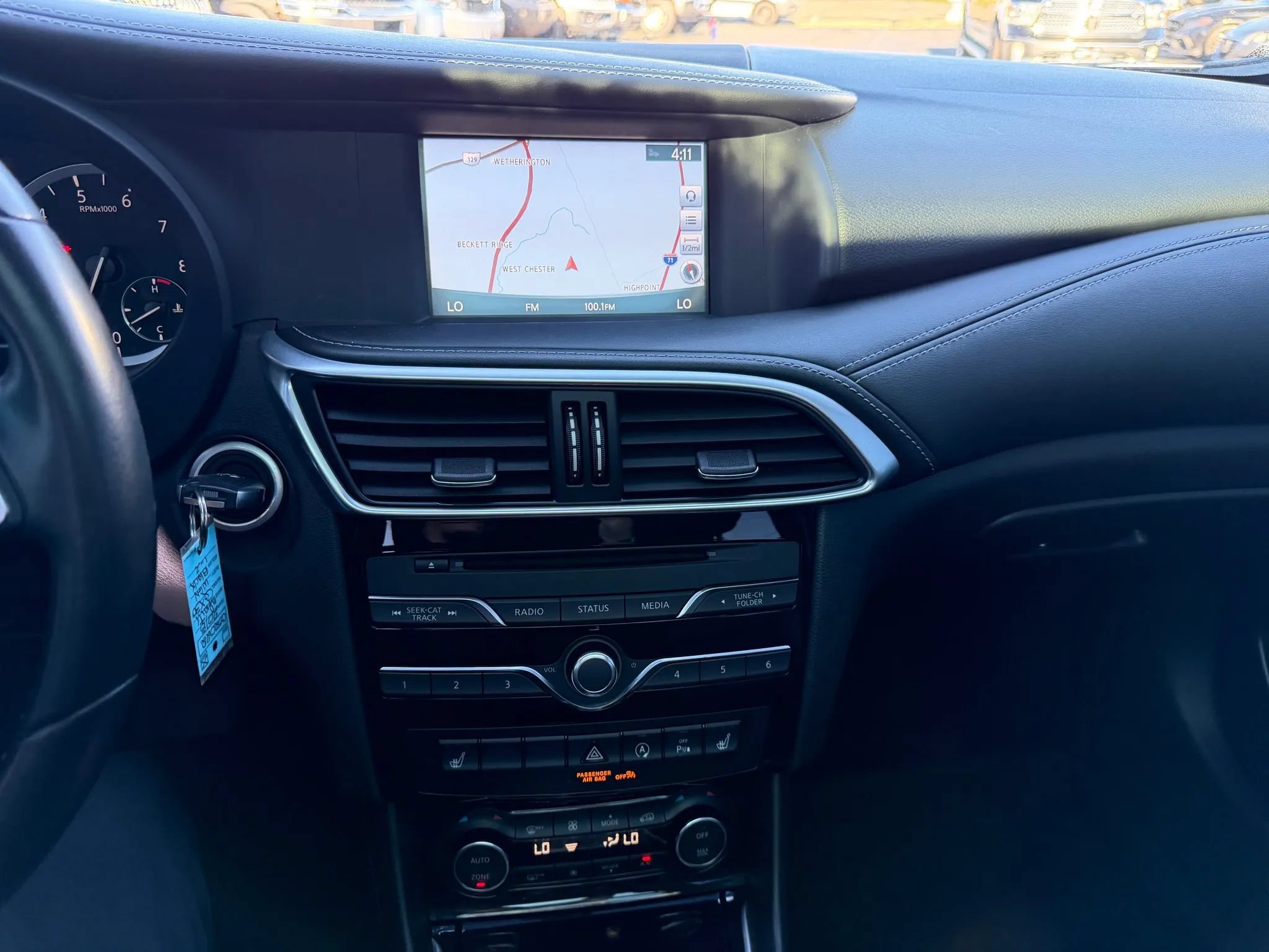 Used 2018 INFINITI QX30 Premium w/ Navigation Package AWD/4WD image 15