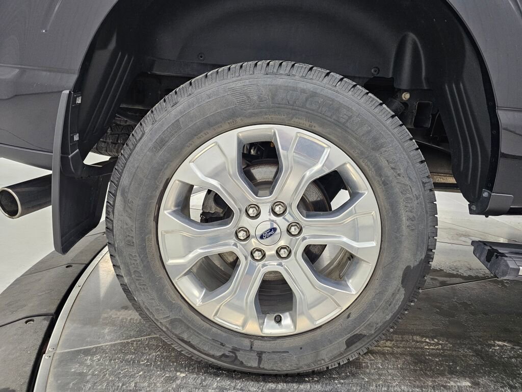 Used 2022 Ford F150 Platinum w/ Equipment Group 701A High image 11