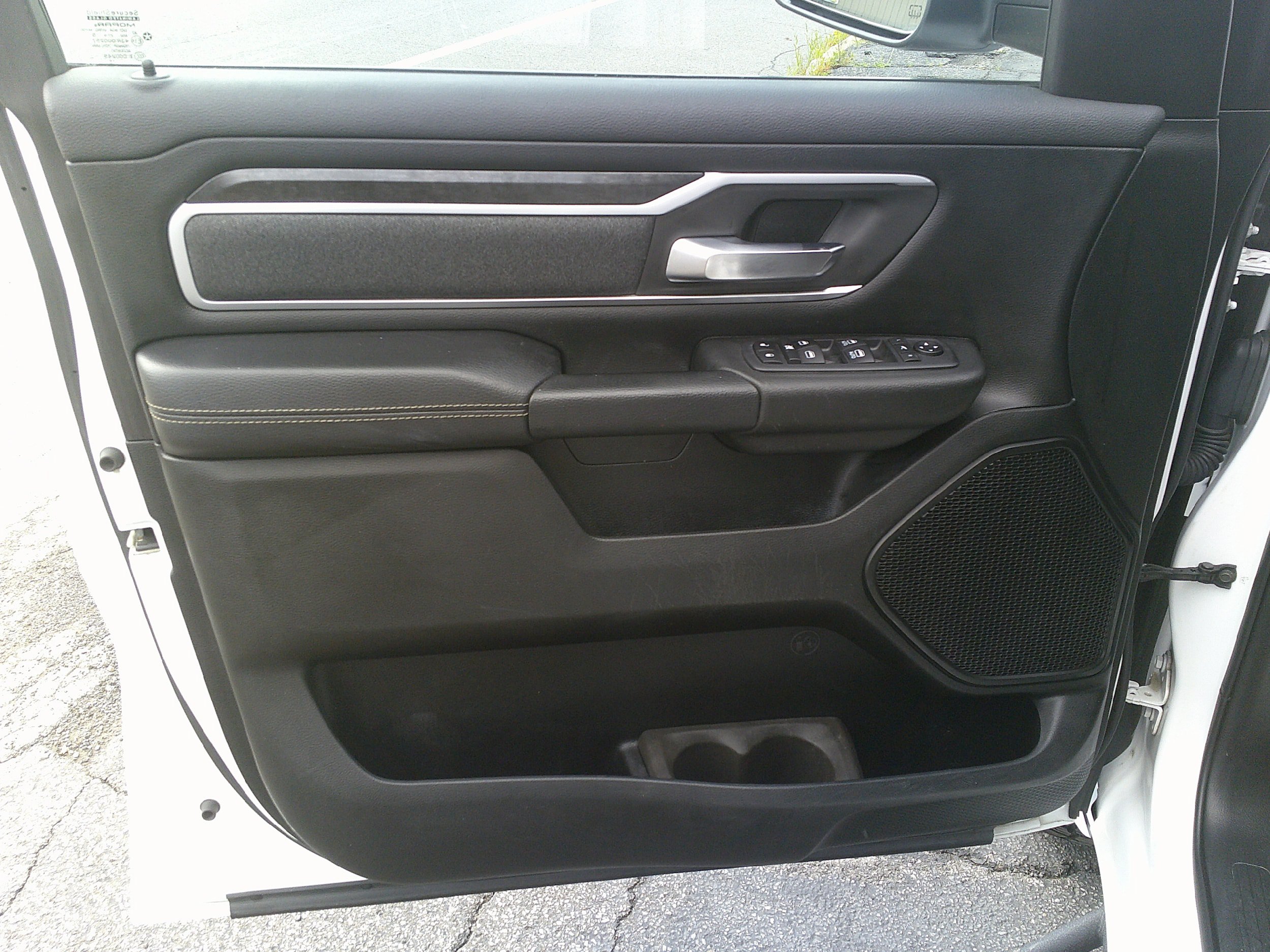 Used 2020 RAM 1500 Big Horn AWD/4WD image 16