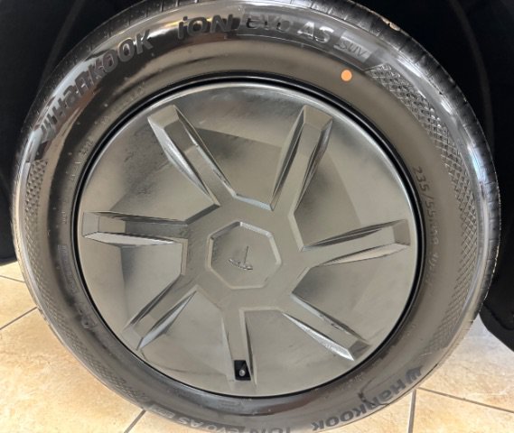 Used 2026 Tesla Model Y 2WD image 24