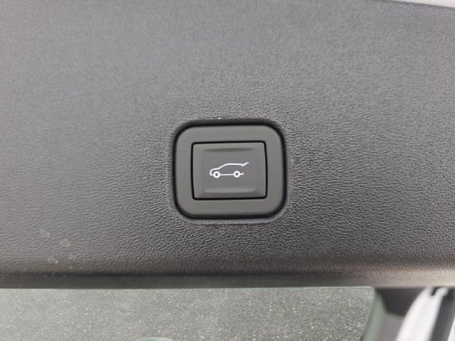 New 2027 Cadillac Optiq Sport RWD image 33