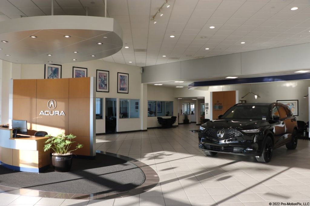 Certified 2025 Acura TLX w/ Technology Package image 6