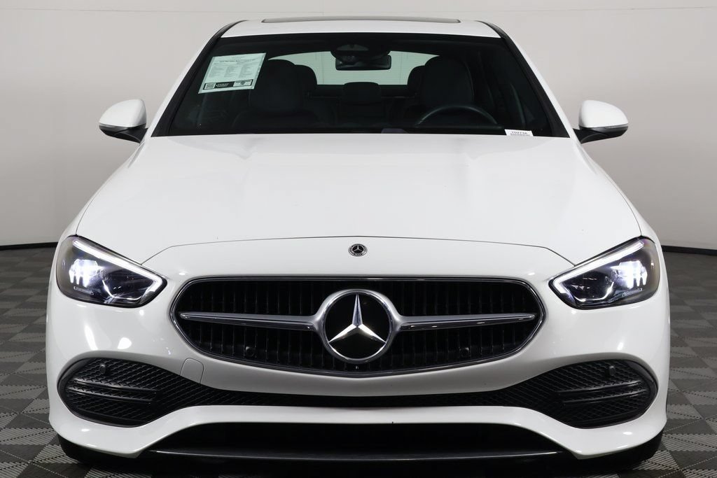 Used 2025 Mercedes-Benz C 300 Sedan image 2