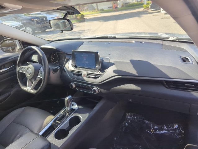 Used 2022 Nissan Altima 2.5 SV image 26