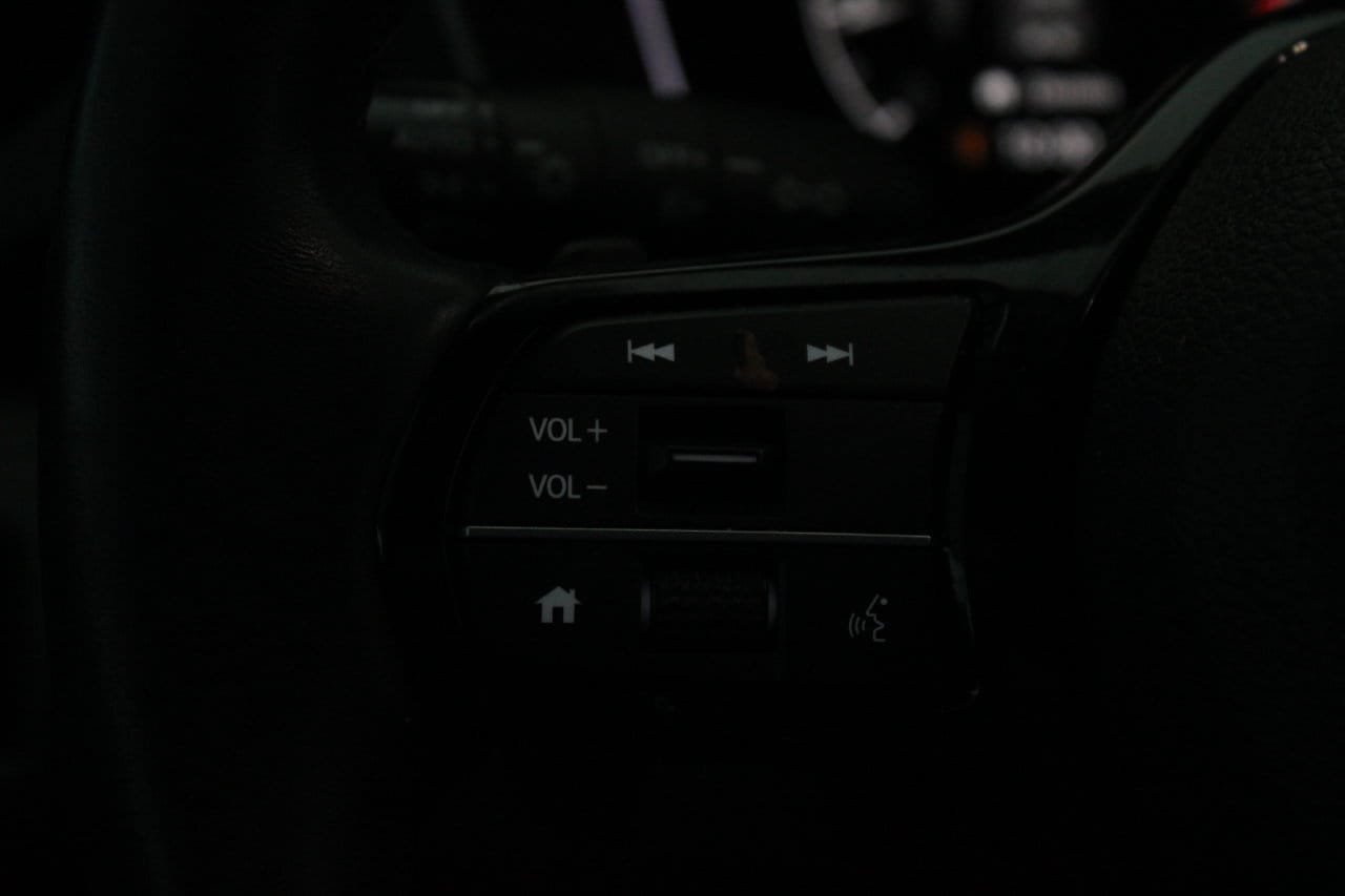 Used 2025 Honda Pilot EX-L image 13