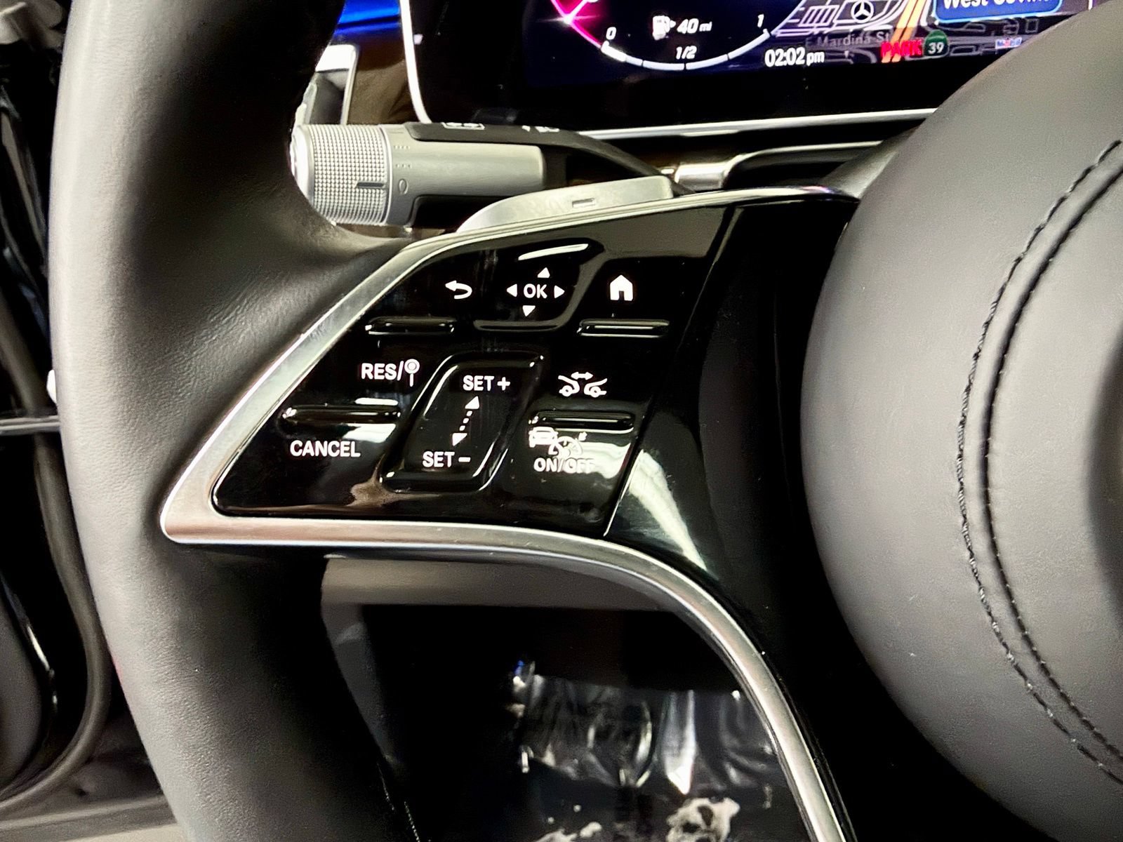 Used 2025 Mercedes-Benz S 580 4MATIC Sedan image 28
