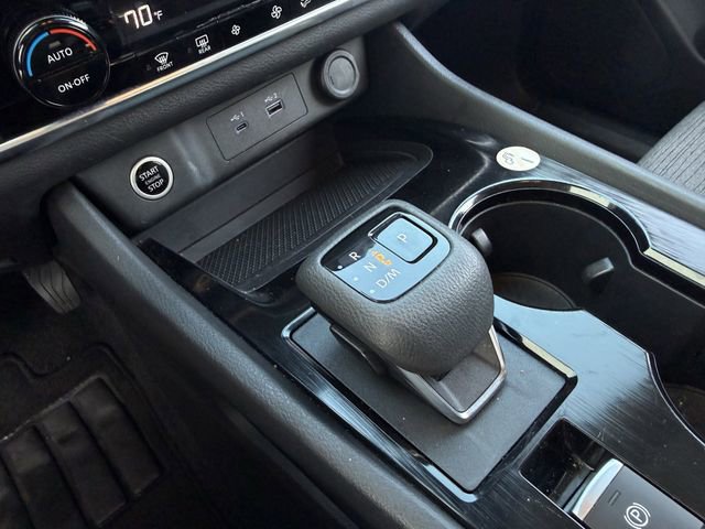 Used 2023 Nissan Rogue SV FWD image 19