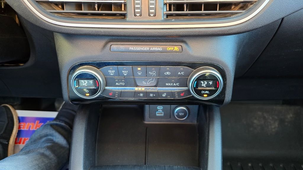 Used 2021 Ford Escape SEL image 21